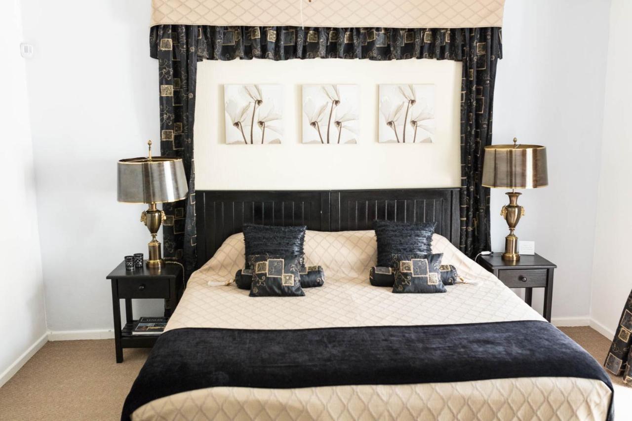 Church Hills Boutique Accommodation Riebeek-West Экстерьер фото